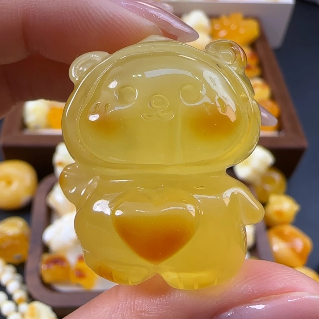琥珀未镶嵌珠宝奇石