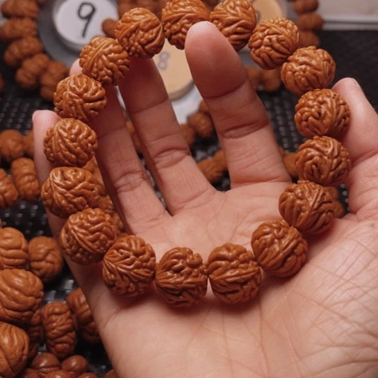 桃核手串龙纹桃核