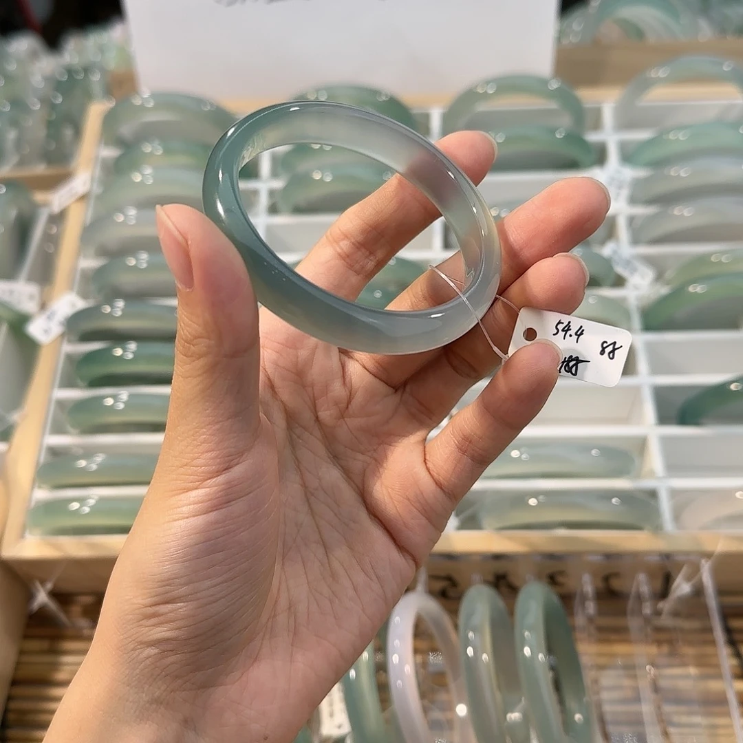 玛瑙/玉髓未镶嵌手镯圈口54.4