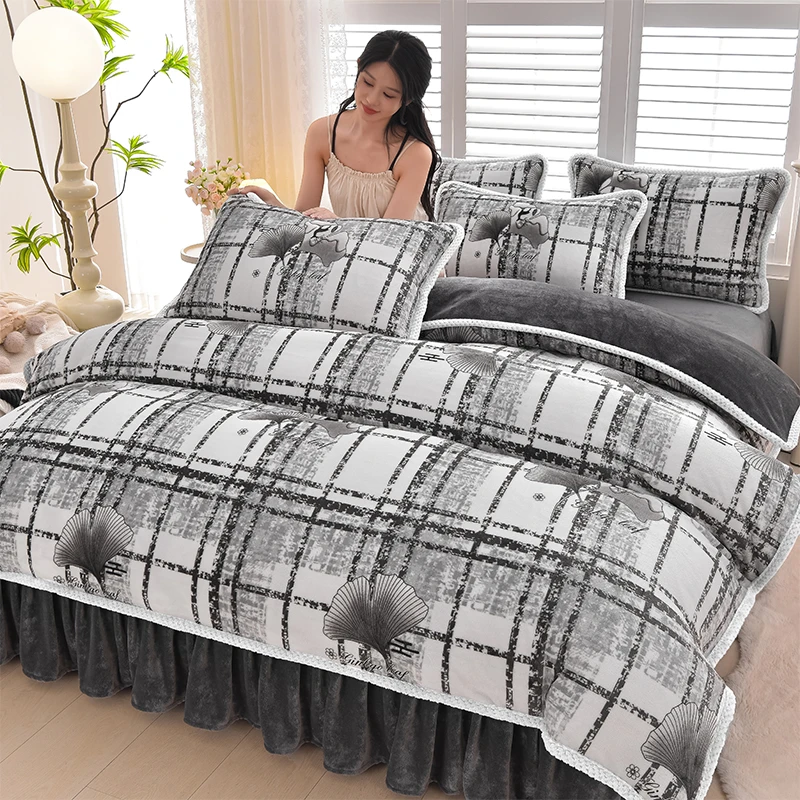 8-9斤高克重加厚牛奶绒四件套双面绒被罩床裙加厚不静电网红款