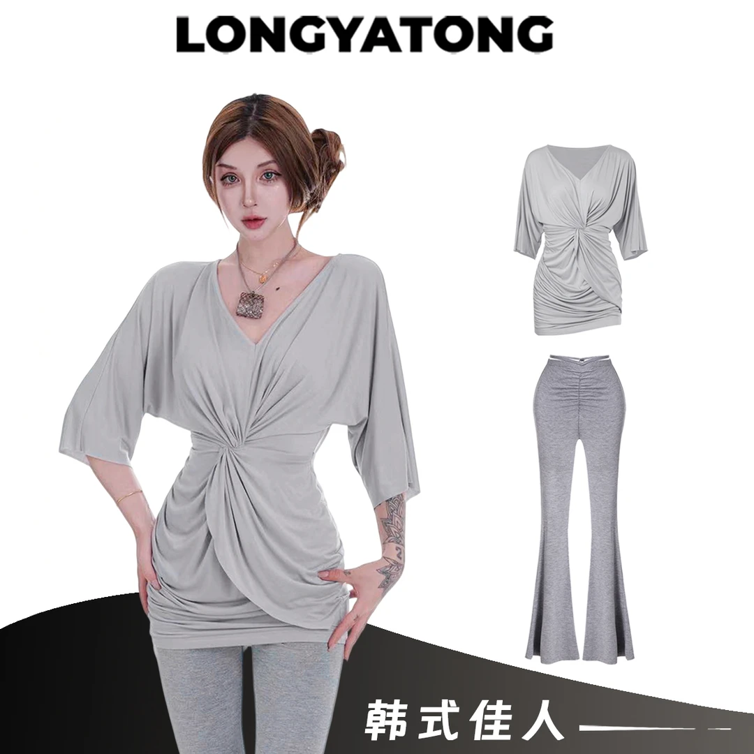 龙牙童推荐【韩式佳人】2025夏季新款v领连衣裙修身显瘦包臀短裙ins