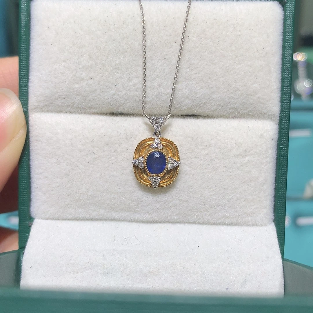 蓝宝石颈饰18K金镶嵌