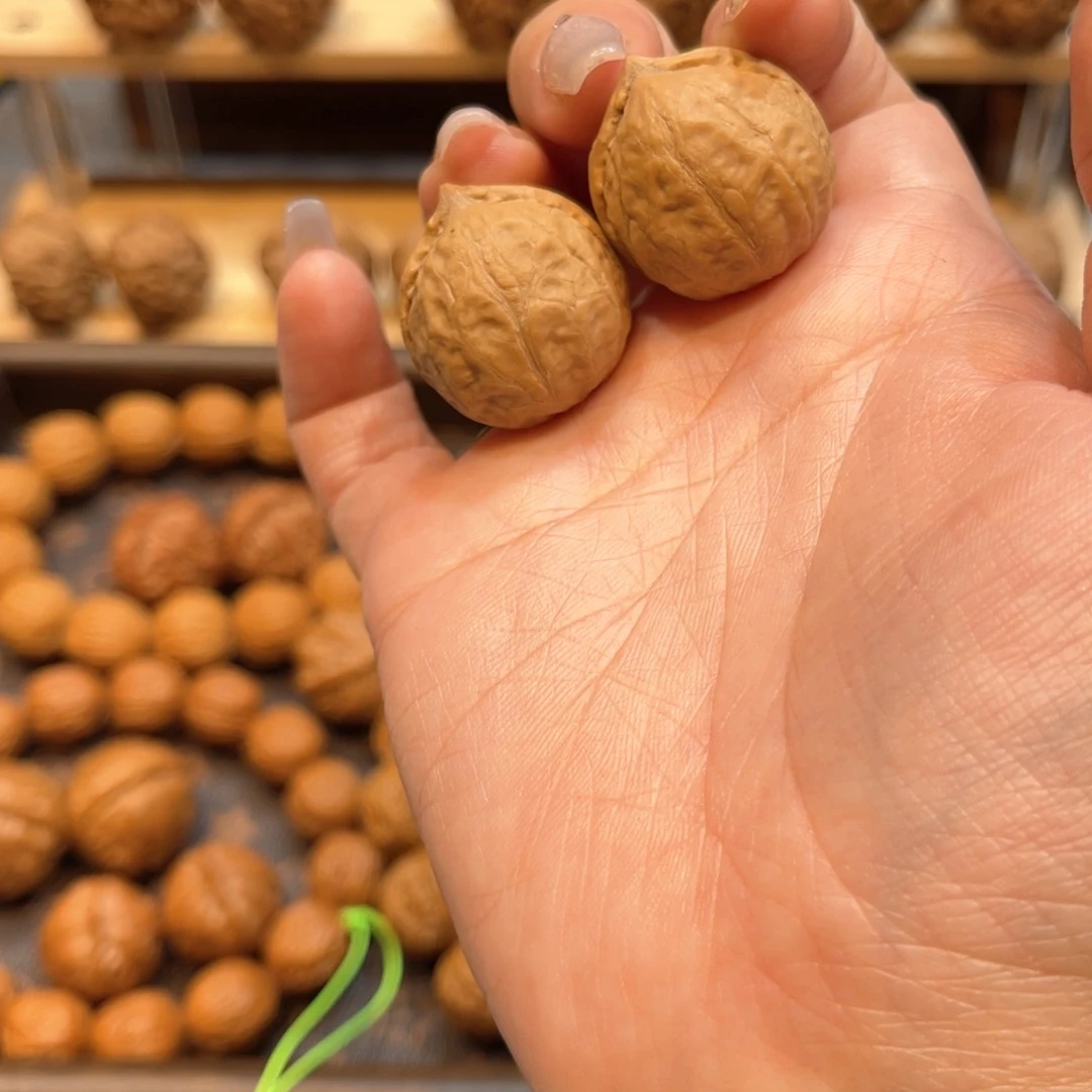 文玩核桃把件小光头强