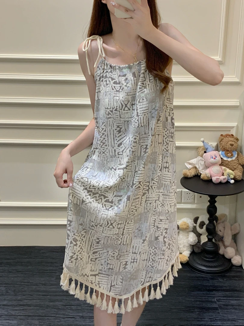 吊带睡裙女夏季带胸垫云朵棉2025新款流苏睡衣薄款高级感家居服