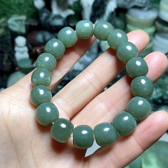 未镶嵌和田玉（糖玉）珠宝半成品