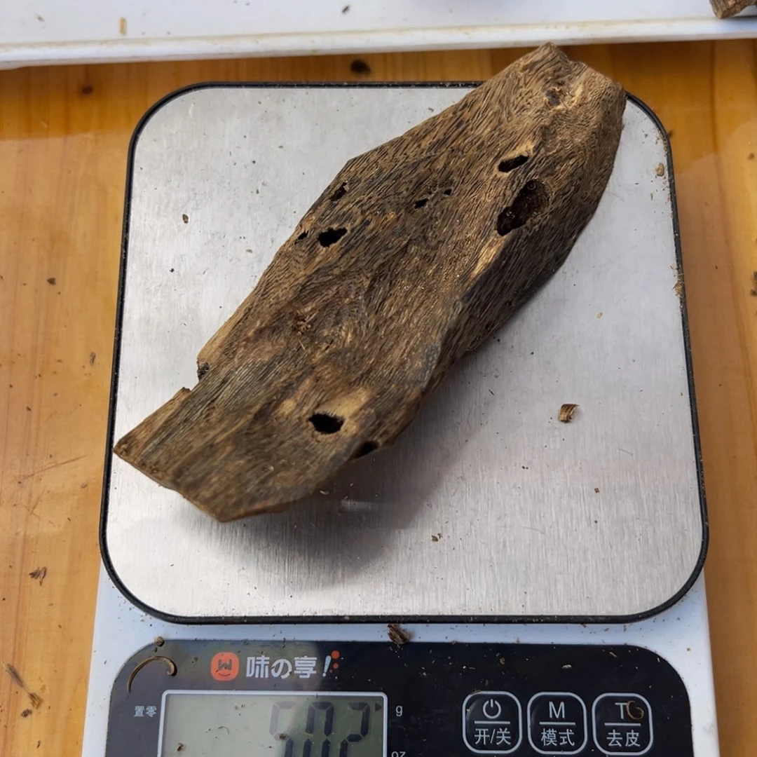 沉香沉香碎屑奇楠沉香虫漏香