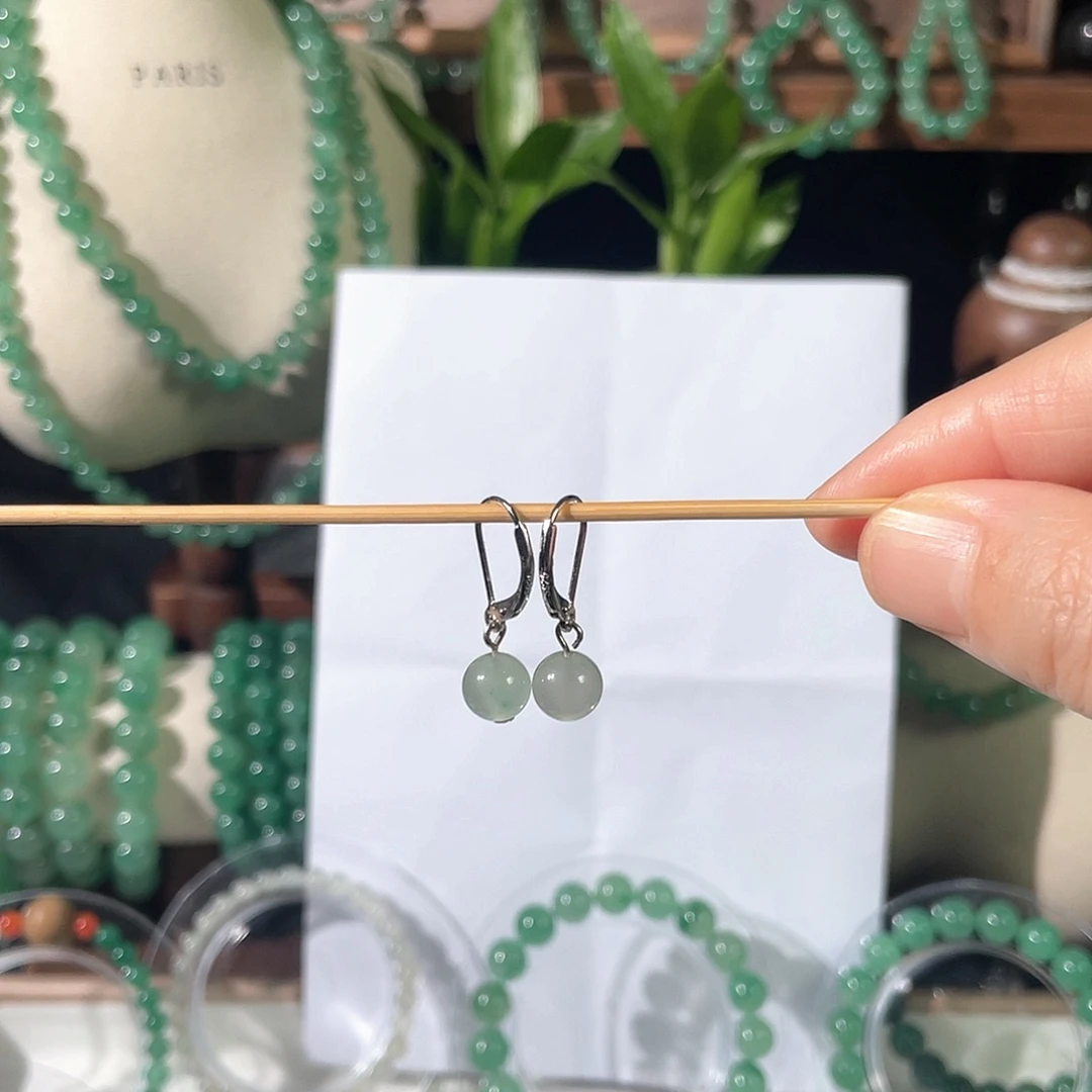 石英质玉（非洲翠）合金手链