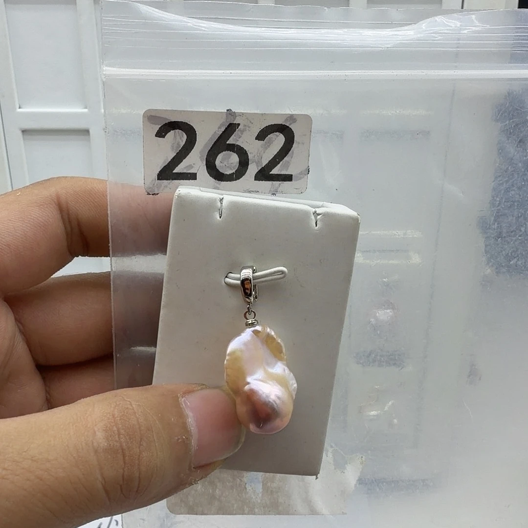 合金颈饰淡水珍珠