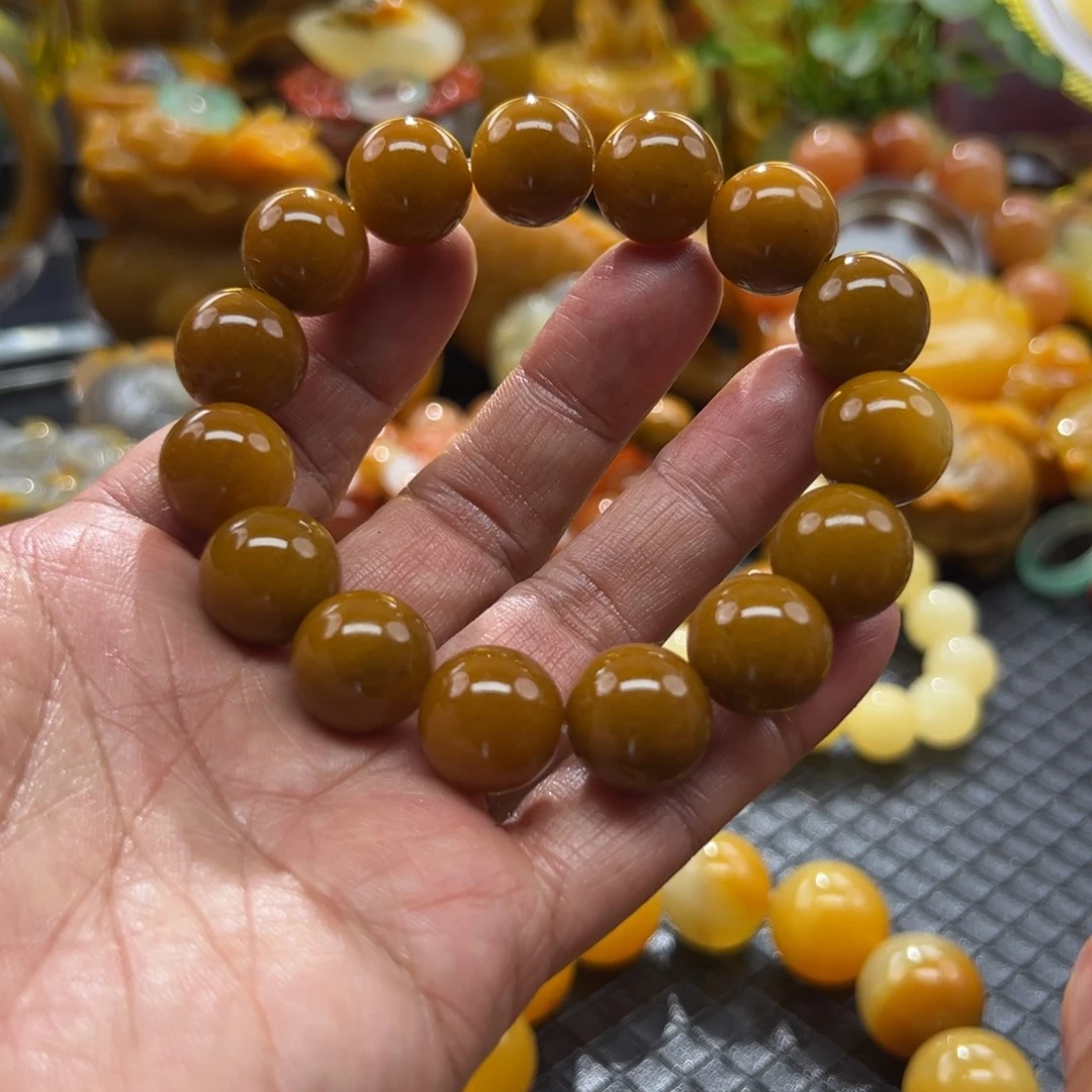 石英质玉未镶嵌颈饰