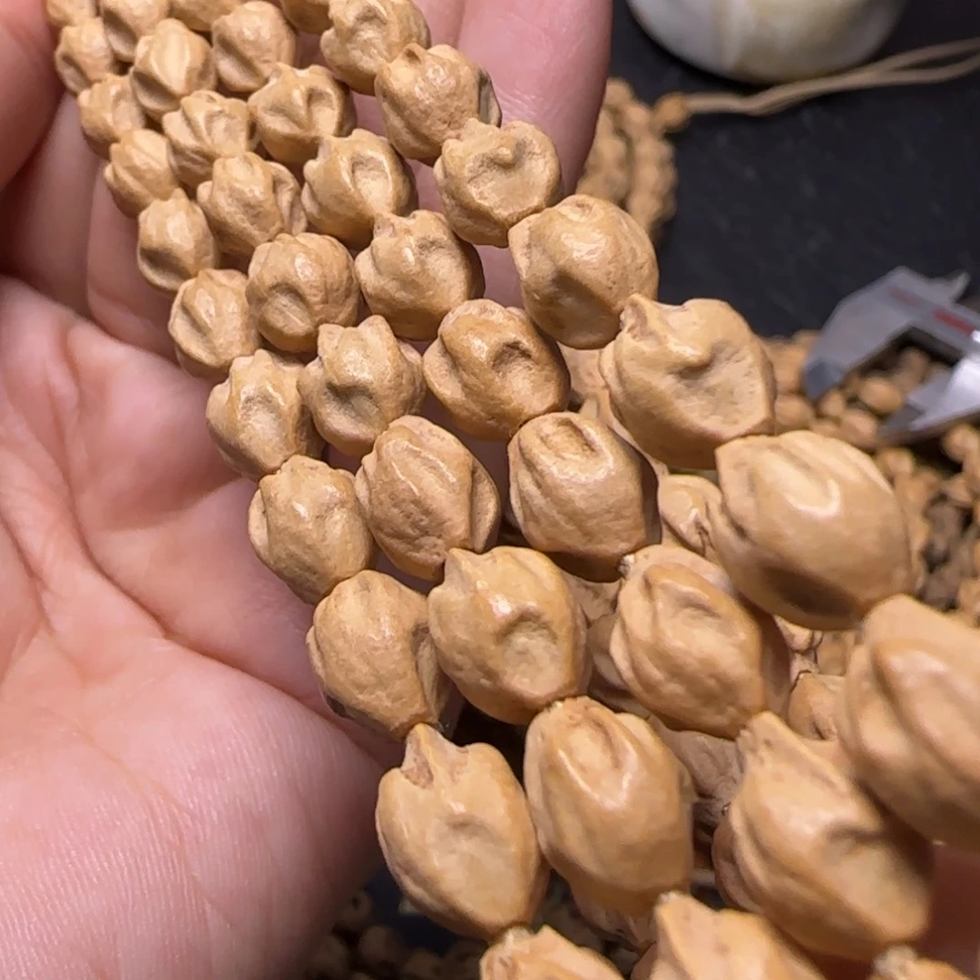 爱***已柏香籽/百香籽吊坠