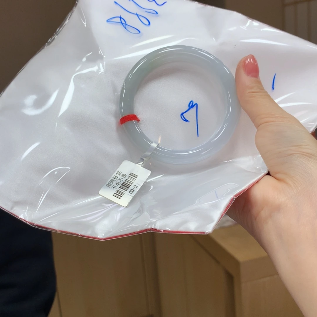 未镶嵌手镯翡翠不退不换