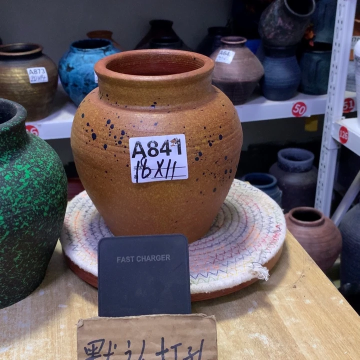 【闪购商品】粗糙盆默认打孔高18口11