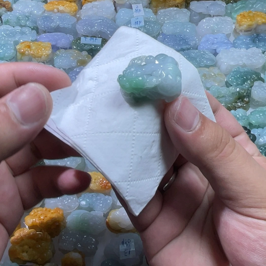 翡翠未镶嵌颈饰天然