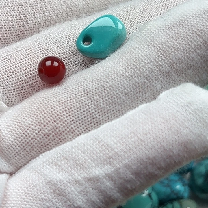 南红玛瑙未镶嵌珠宝奇石