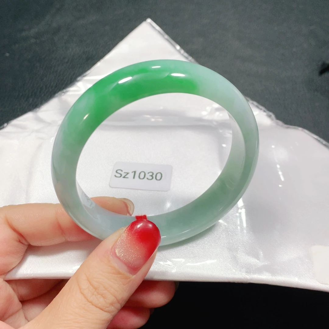 翡翠未镶嵌手镯Sz1030-03