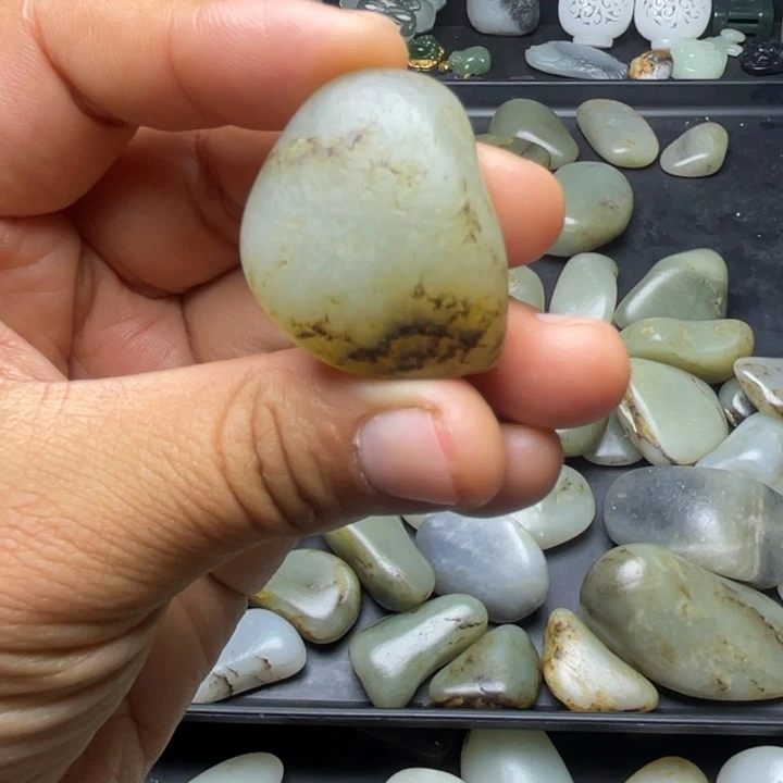 未镶嵌和田玉珠宝半成品