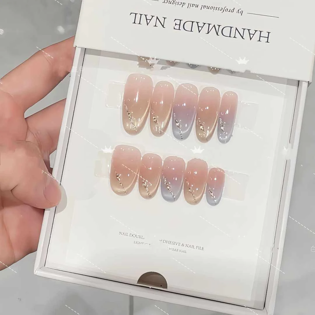 【彩虹】纯手工穿戴甲高级轻奢穿戴式美甲贴中长款显白百搭美甲