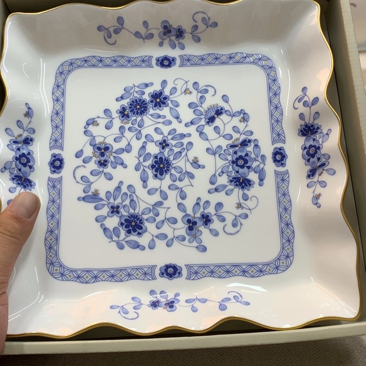 紫砂金瓷阁精品瓷器店