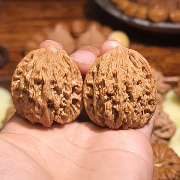 文玩核桃把件全品 40 虎头