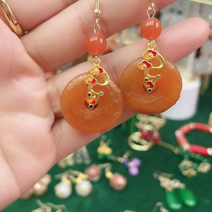 玛瑙/玉髓耳钉合金