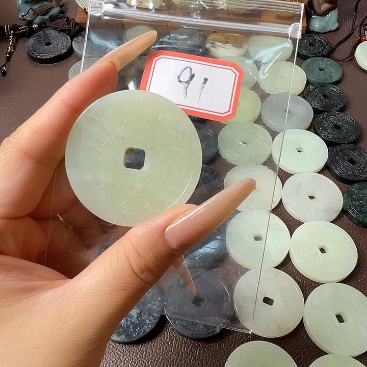 蛇纹石玉合金颈饰