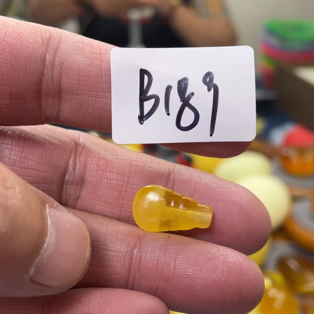 手链琥珀未镶嵌多样性发，发其中一件