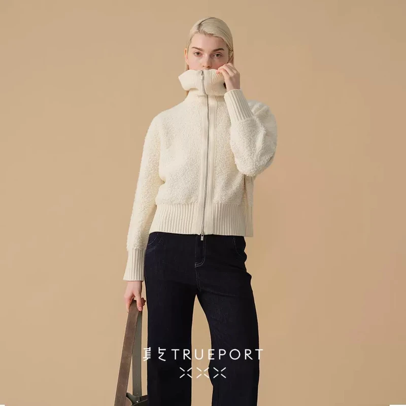 真支  TRUEPORT 恋冬奶芙 大翻领拉链针织开衫T11112018
