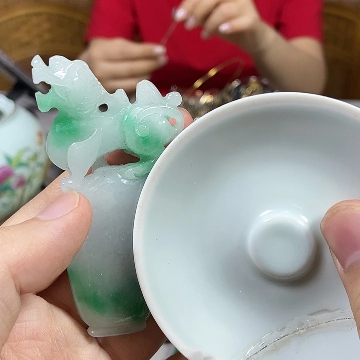 瓷片宝宝哈哈哈哈哈哈哈哈哈哈哈吧