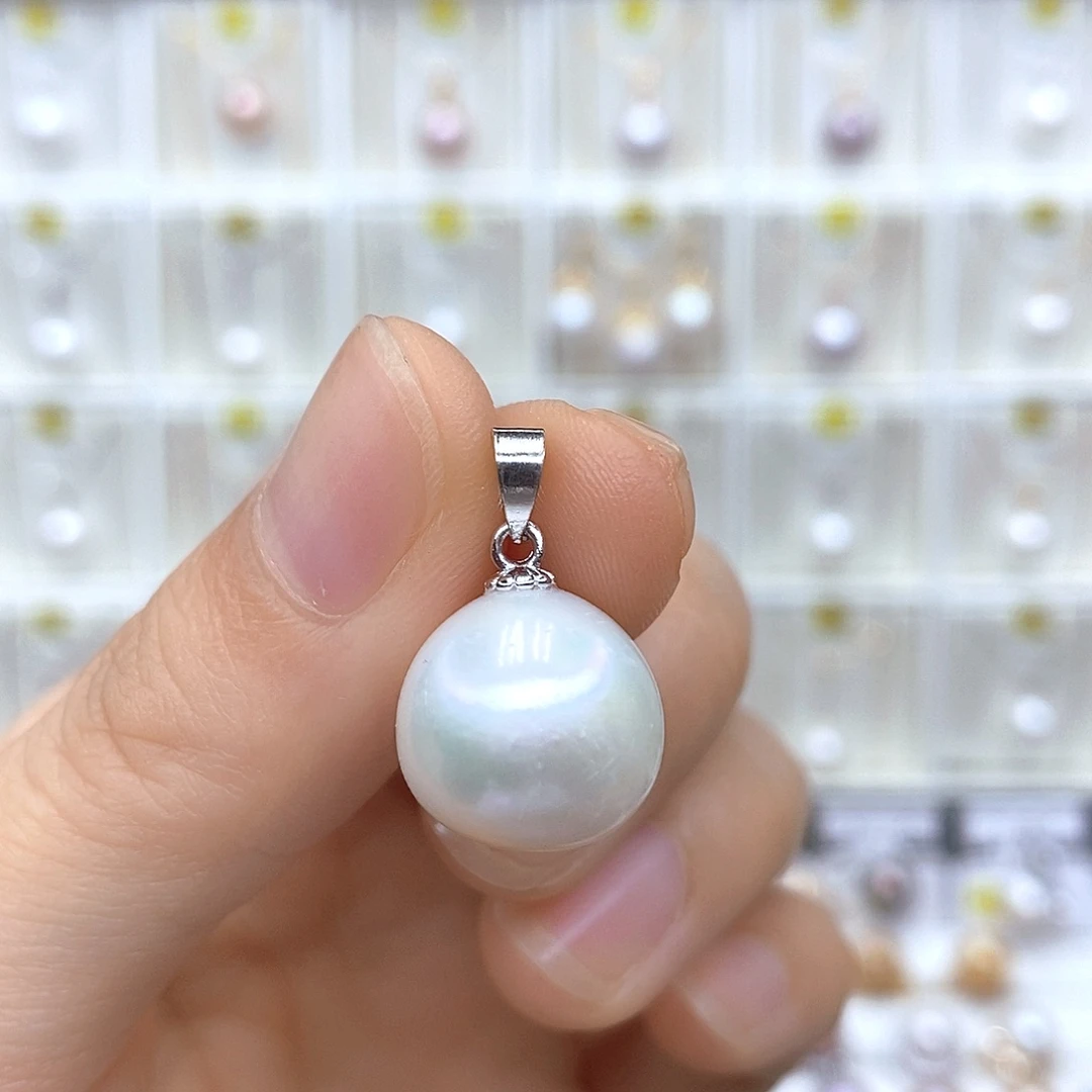 淡水珍珠合金颈饰