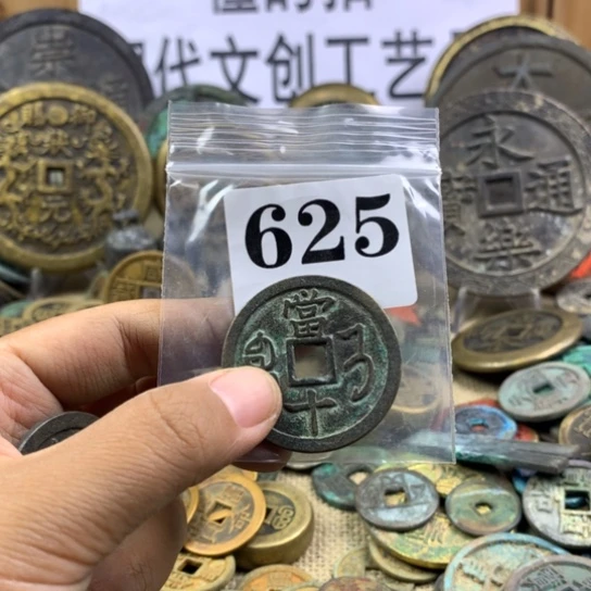 深***铜现代文创工艺品