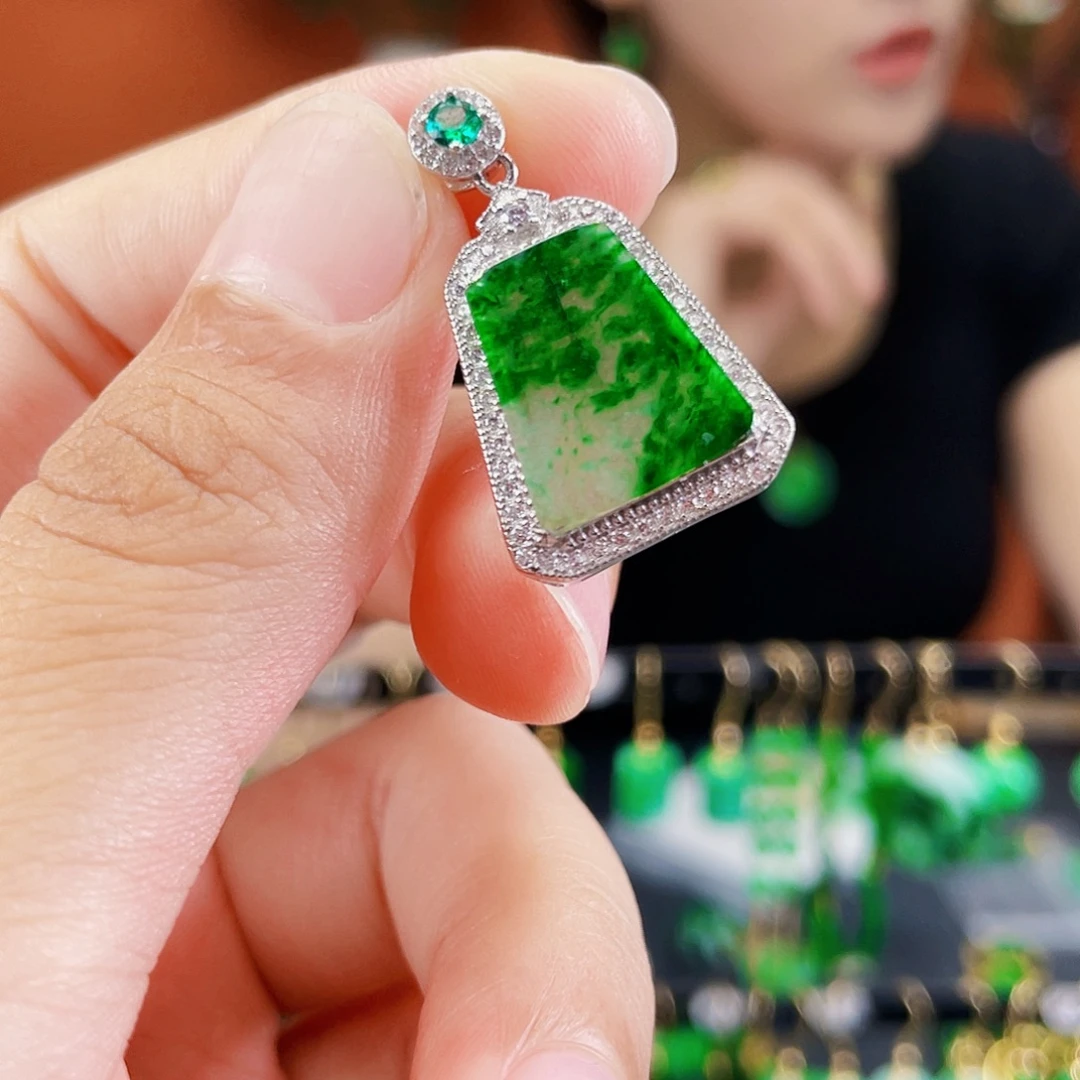 翡翠银S925镶嵌耳饰