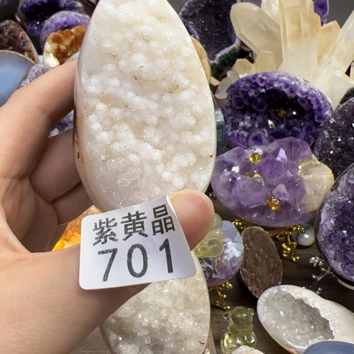 未镶嵌紫晶大型摆件（非配饰）?**?701