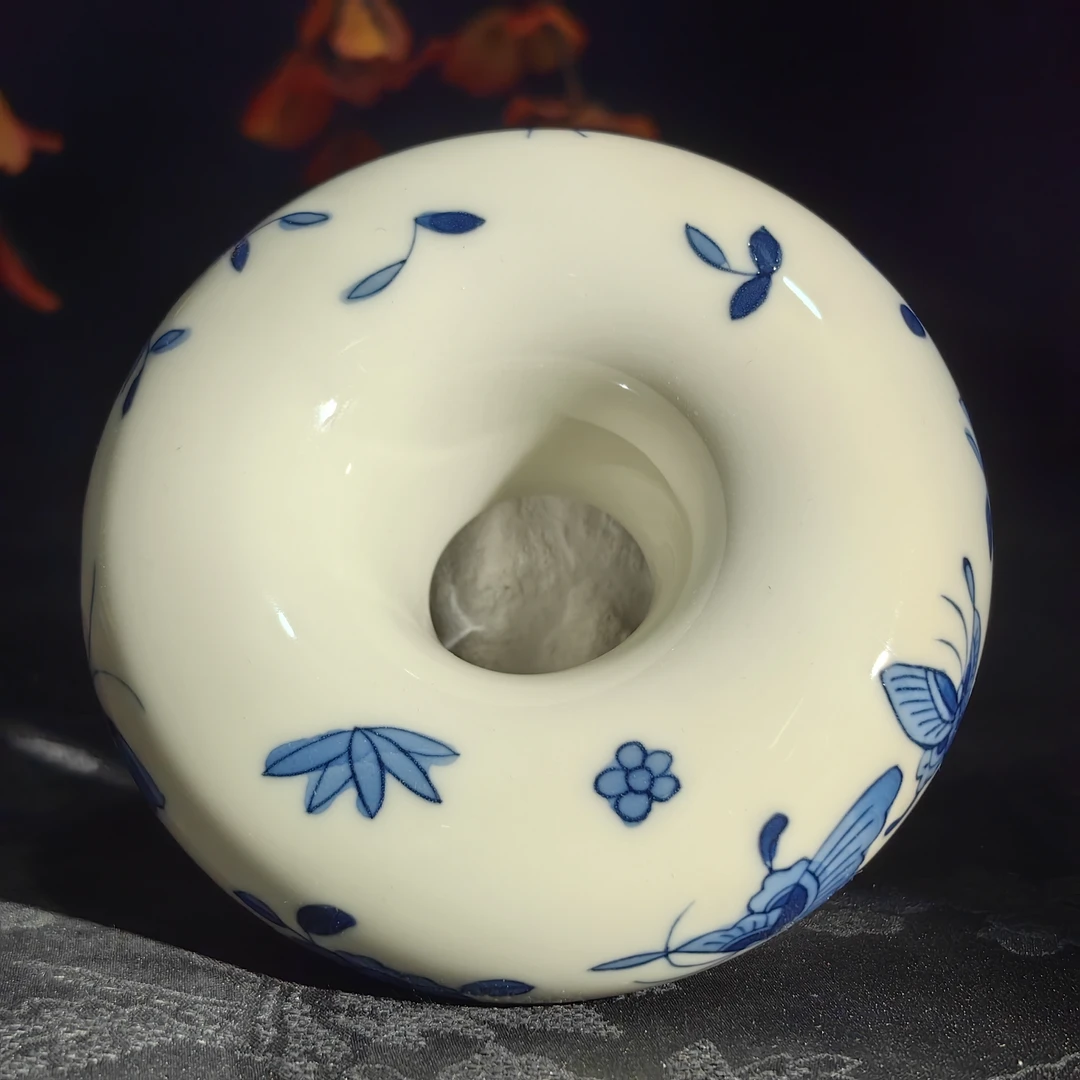 觅纤 手绘陶瓷蝴蝶甜甜圈-8厘米  MQ214