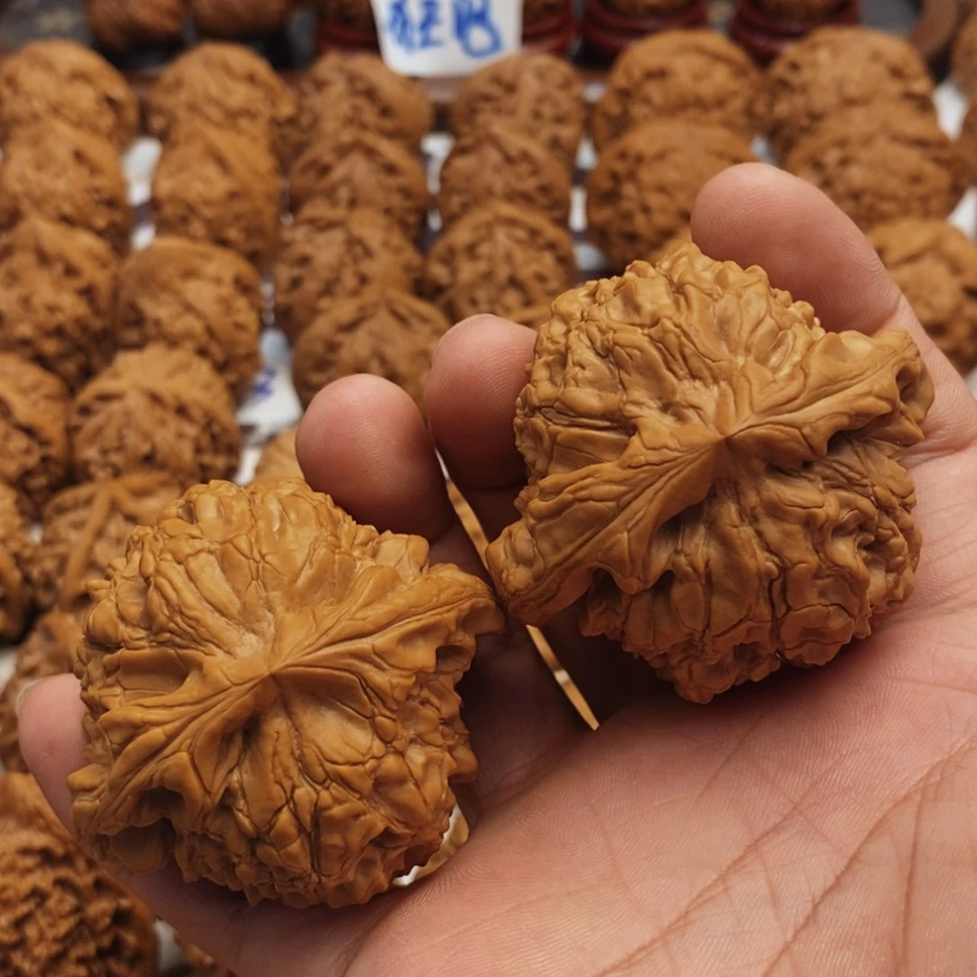 文玩核桃把件辛*竿54尺 全品龙鼎 69克 73