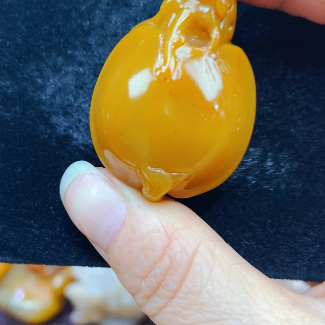 未镶嵌石英质玉（黄龙玉）吊坠(不含链)