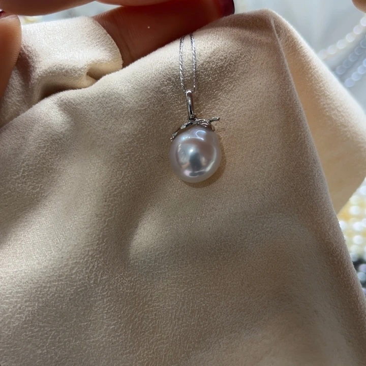 海水珍珠吊坠(不含链)18K金镶嵌