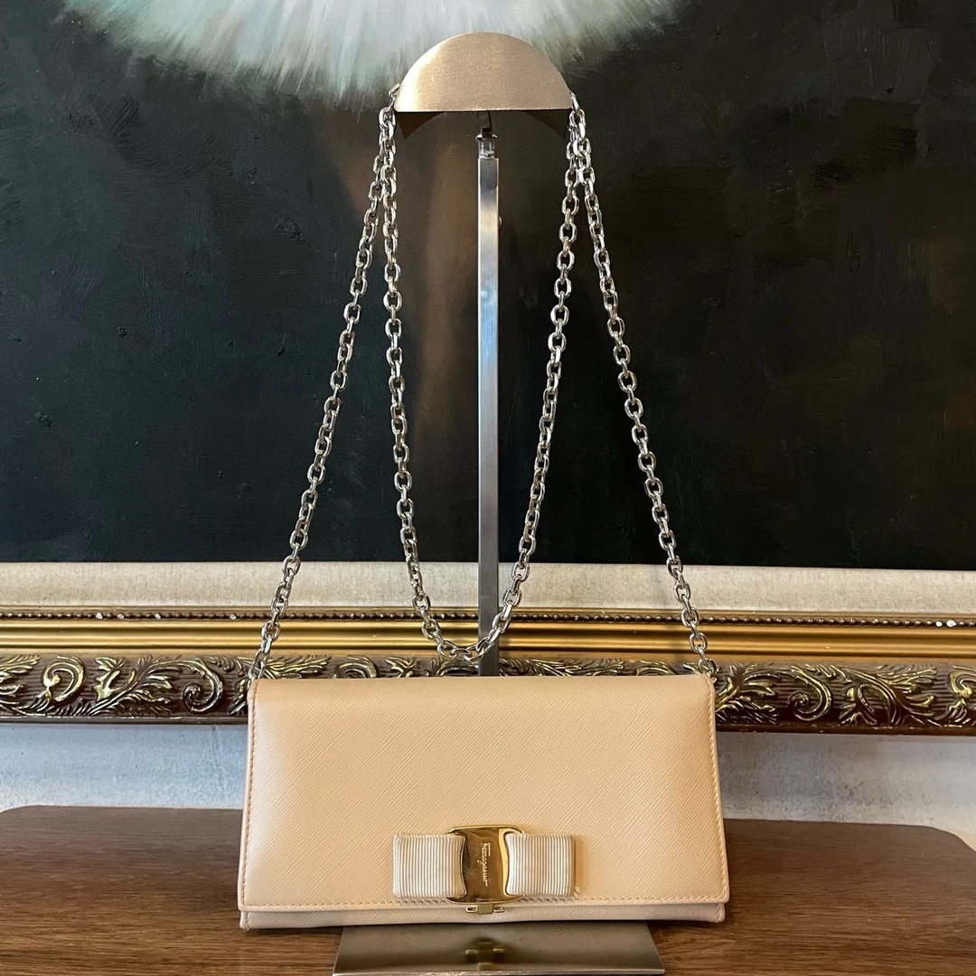 95新 FERRAGAMO/菲拉格慕 菲拉格慕钱包/007435/尺寸18*9