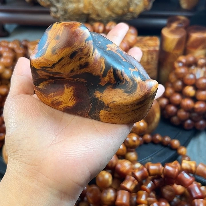 无事牌松木（琥珀木）