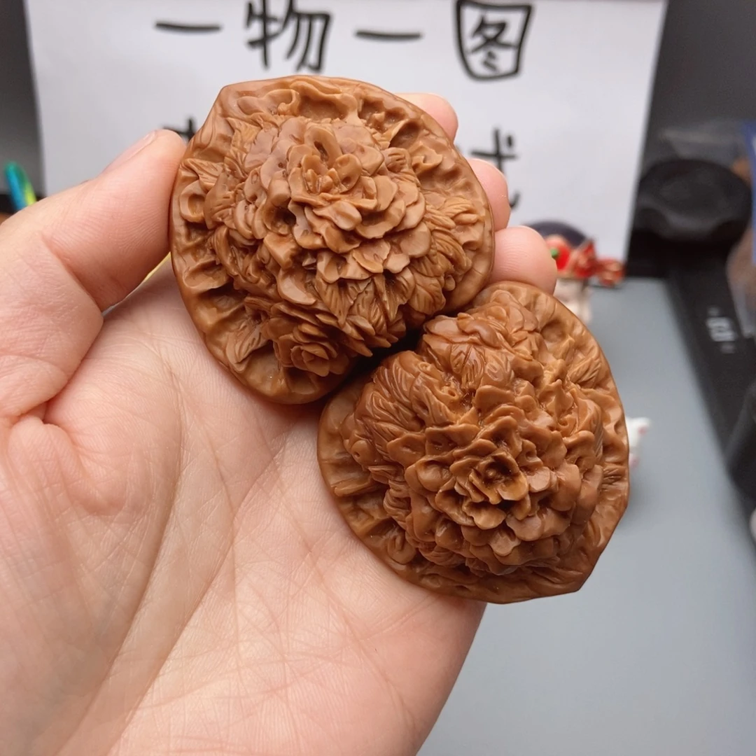 桃核吊坠核桃花开富贵