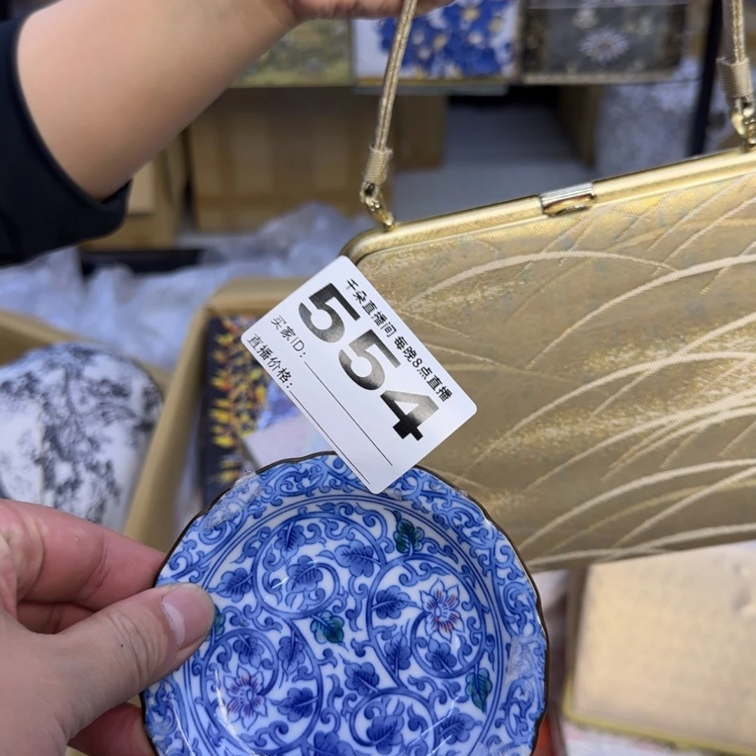 手工艺品琉璃树****虫小雨
