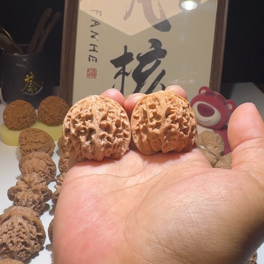 吊坠文玩核桃39尺寸山地老树苹果园