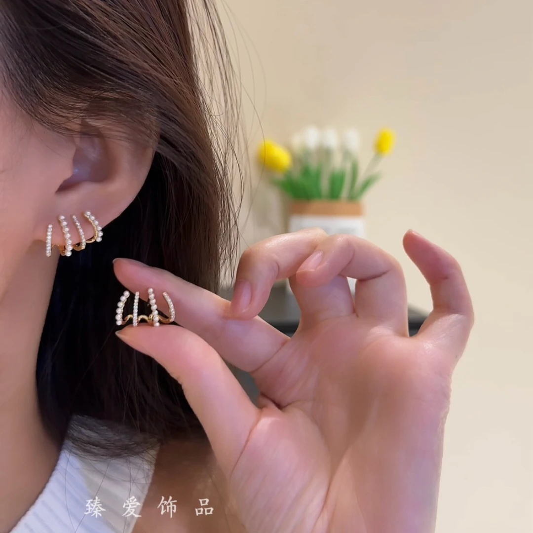 铜合金合成锆石耳饰 四爪法式日韩气质轻奢小众设计感女耳饰耳环