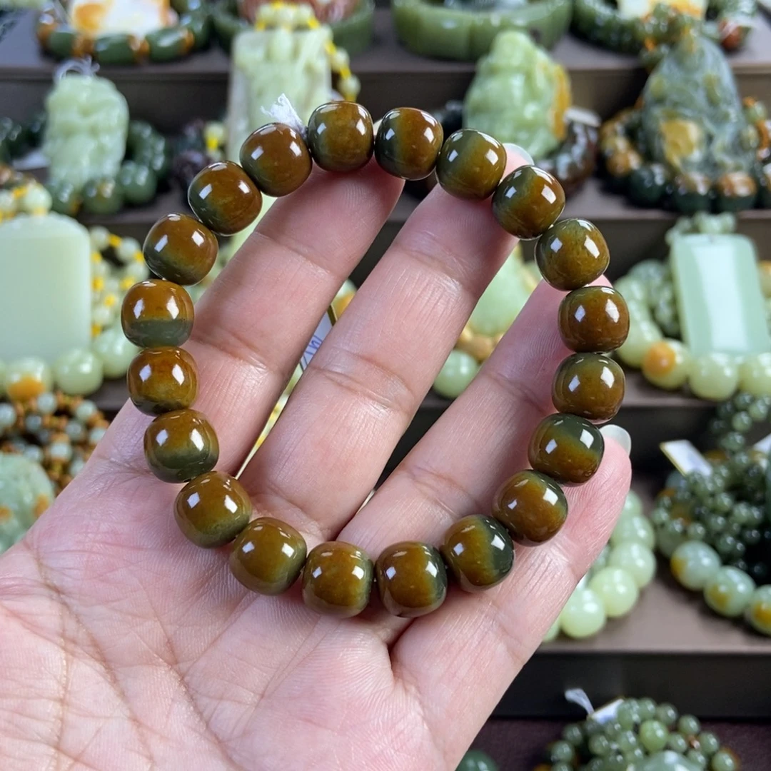 透闪石质玉未镶嵌手串