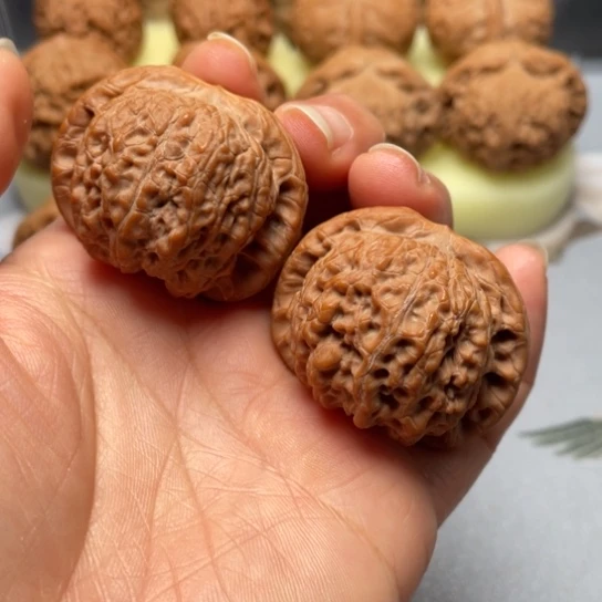 【闪购商品】把件文玩核桃血麒麟边41