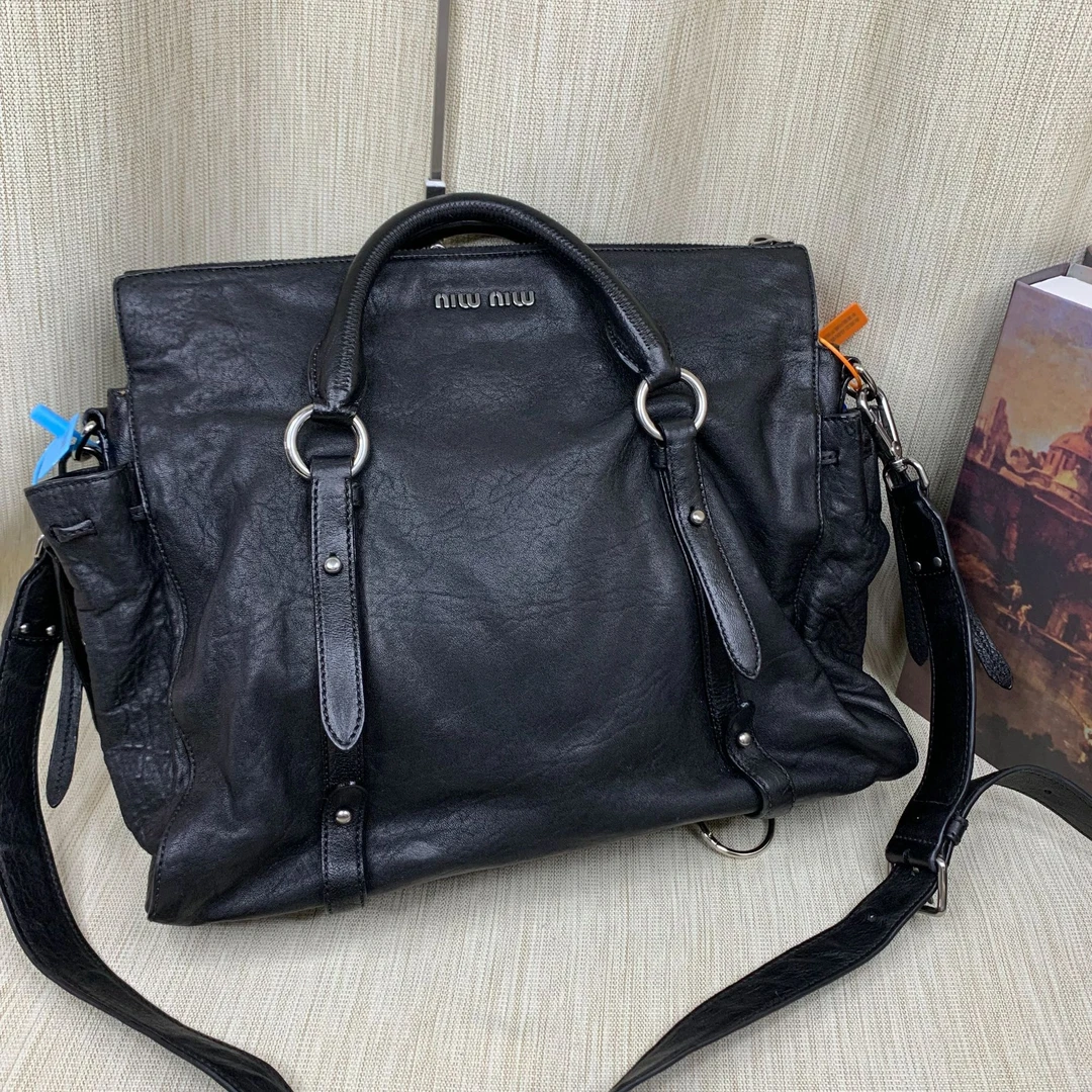 95新 MIU MIU/缪缪 黑银机车包/FY09621532/1532/护