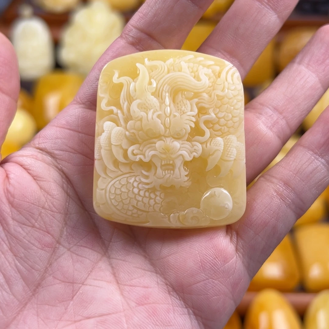 琥珀颈饰未镶嵌纯天然琥珀蜜蜡无优化