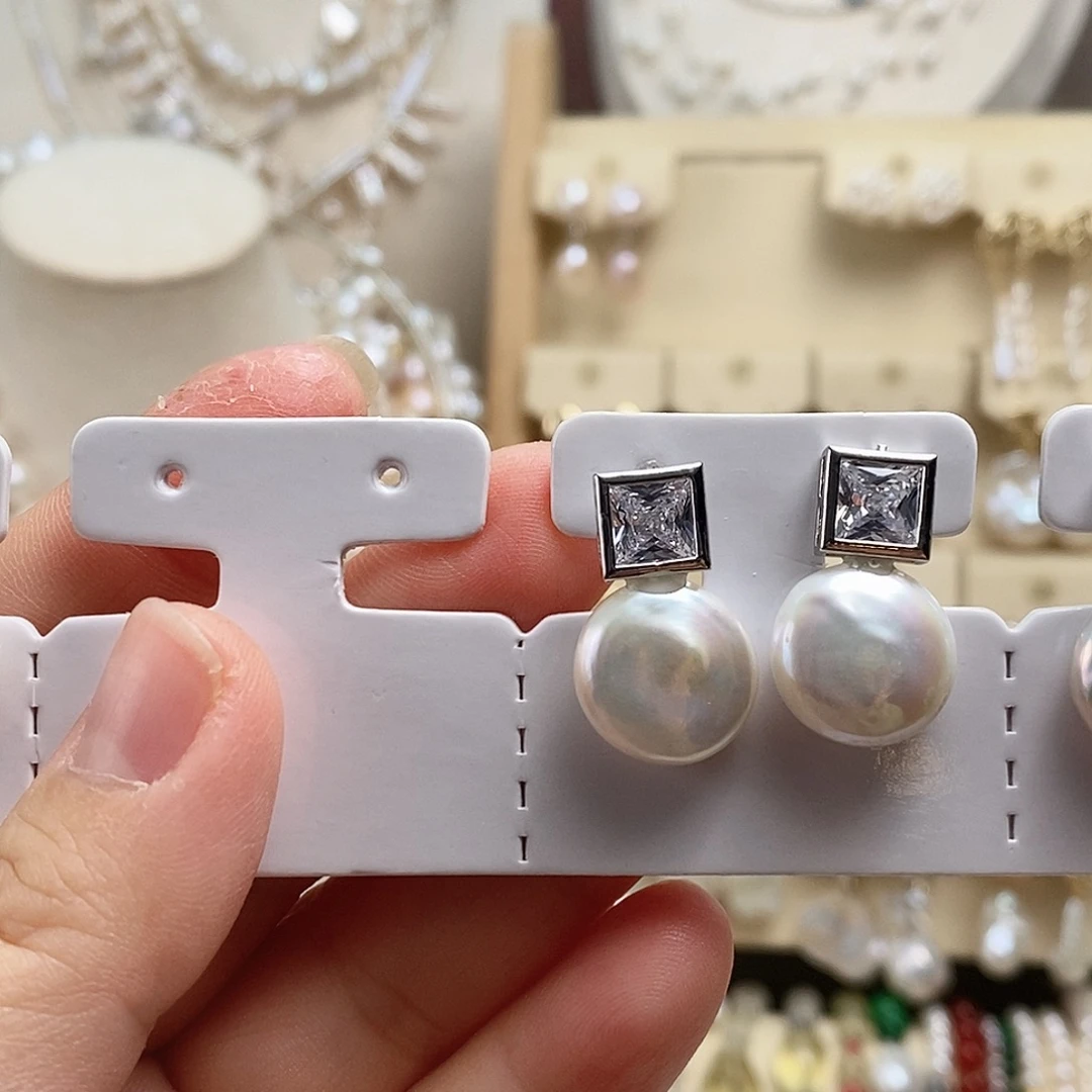 淡水珍珠合金耳饰