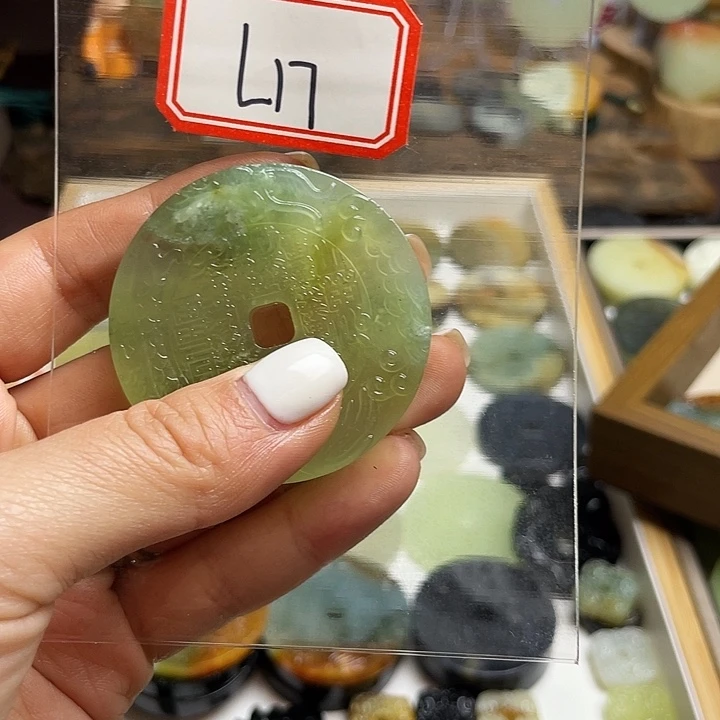 梦***璇合金蛇纹石玉颈饰