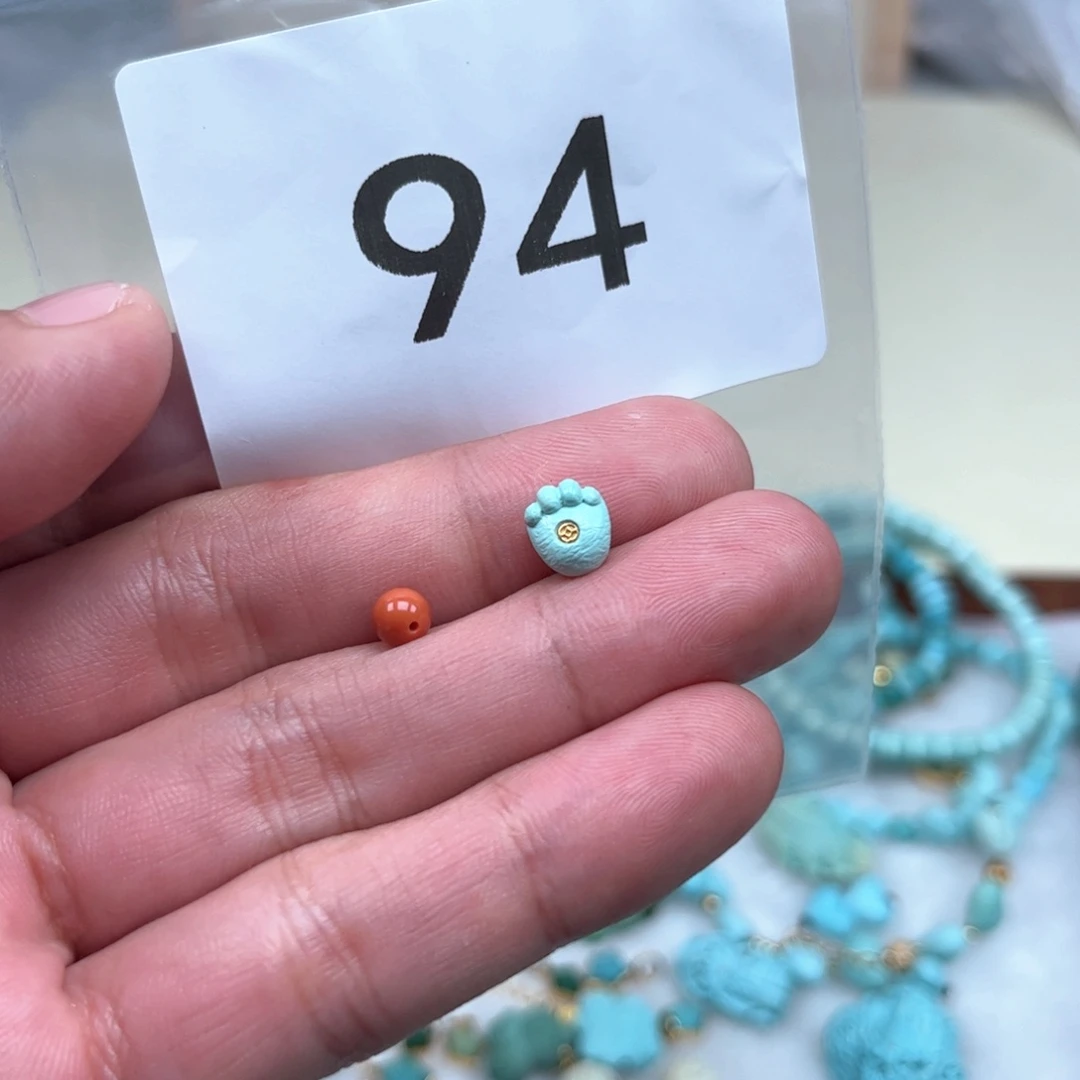 南红玛瑙未镶嵌珠宝奇石