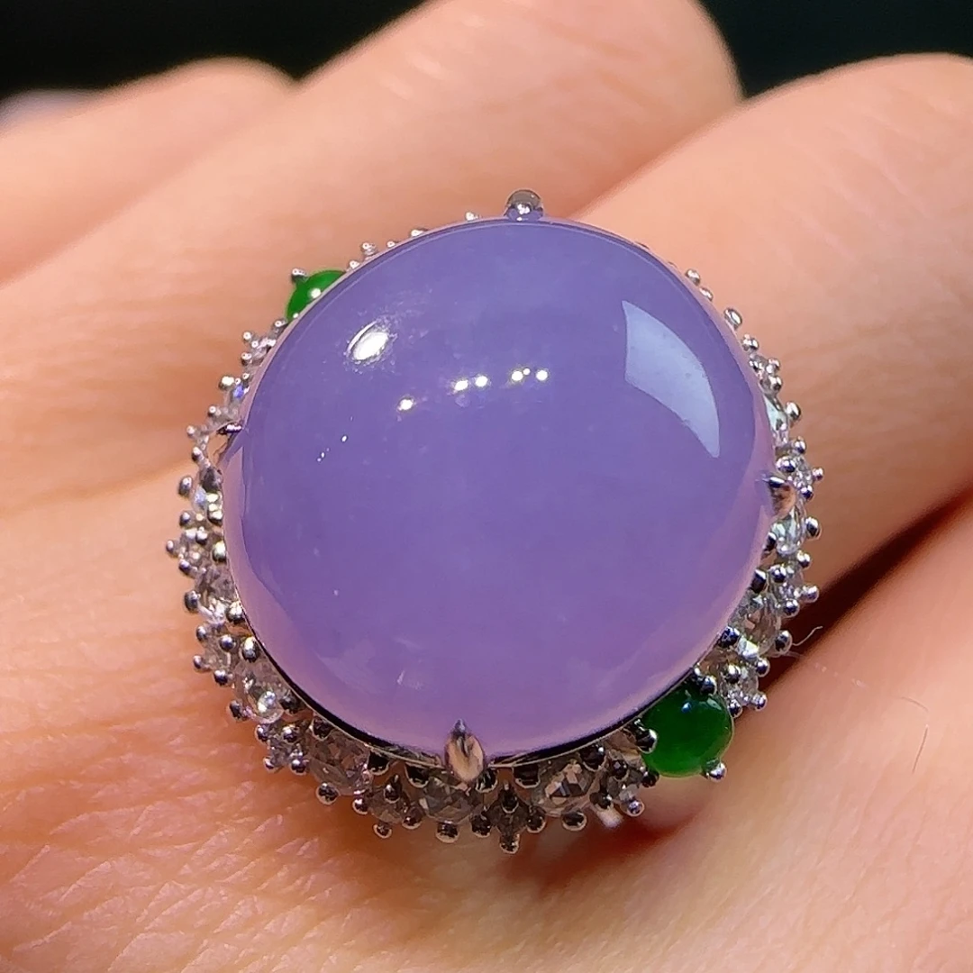 翡翠18K金镶嵌戒指